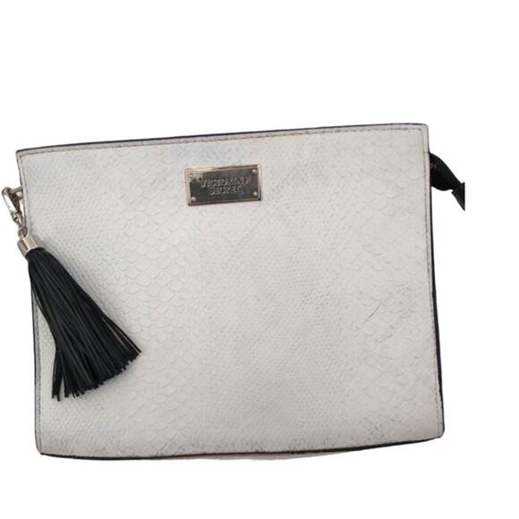 Victoria's Secret Silver and White Faux Leather Clutch Makeup Tote Tassel Zipper - Picture 1 of 12